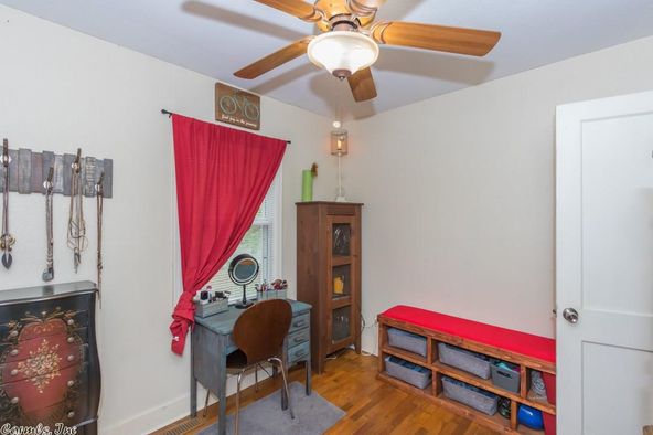 1006 Circle Dr, Benton, AR 72015